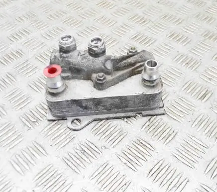 Mercedes-Benz C W205 Engine oil radiator 7216328 A0995001900