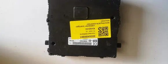 Renault Kangoo I Engine ECU kit and lock set BCM-N1 8200870481 28330049-7A