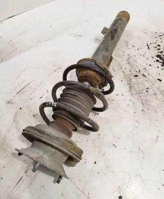 BMW 1 E81 E87 Front shock absorber with coil spring 6768916 V1036TB 1054131524