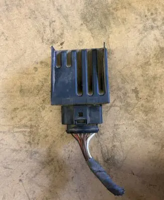 Volkswagen PASSAT B8 Fuel injection pump control unit/module 3Q0906121
