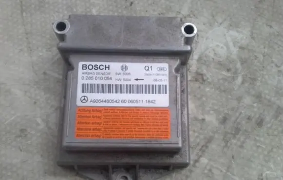 Mercedes-Benz Vito Viano W639 Airbag control unit/module A9064460542 0285010054