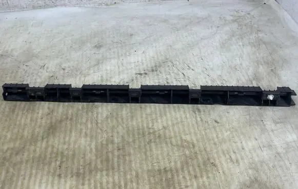Volvo XC90 Sill supporting ledge 32216524 31378137