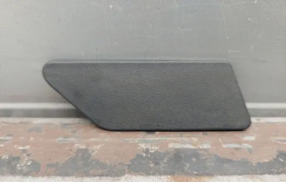 Ford Mustang VI Tailgate trim FR3B63423A40A