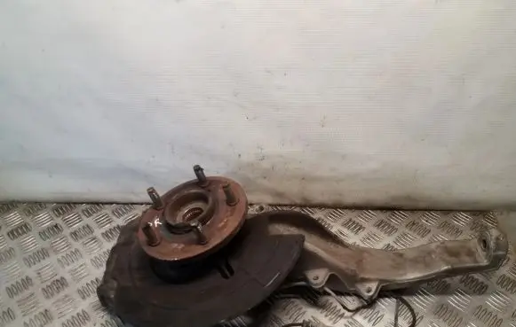 Jeep Grand Cherokee (WK) Front wheel hub spindle knuckle 52090178AD