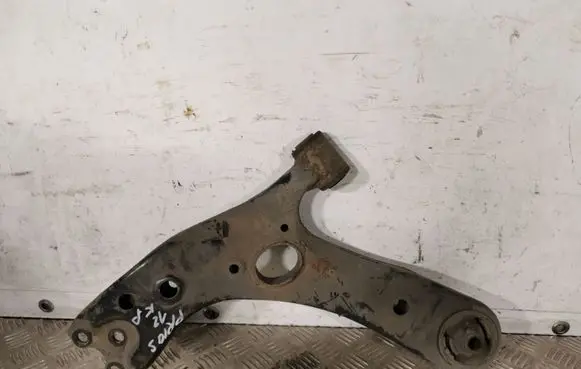Toyota Prius (XW30) Front lower control arm/wishbone PRIUS12SAKE