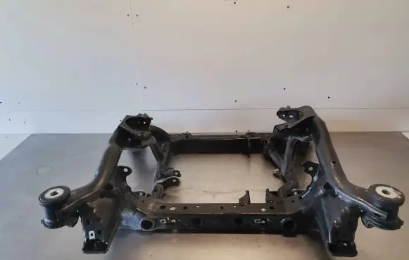 Mercedes-Benz ML W166 Front subframe A1663302000 711302291