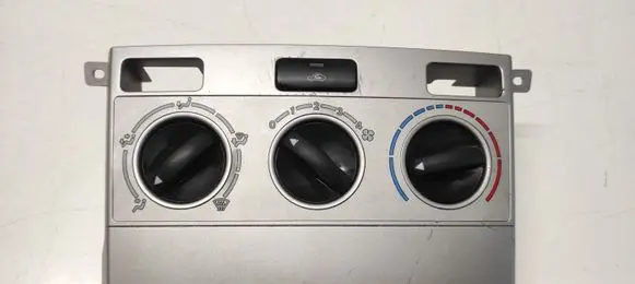 Toyota Corolla Verso AR10 Climate control unit 55900FO11 20507076967001 6967001