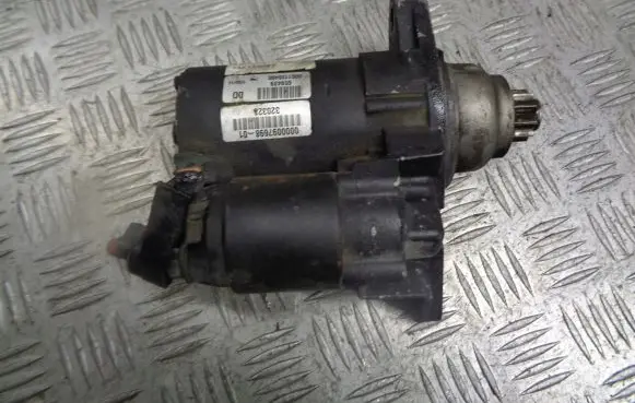 Skoda Fabia Mk1 (6Y) Starter motor 0001120400