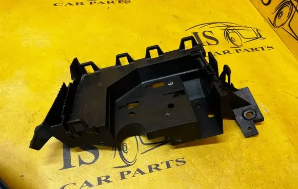 Ford Fusion II Relay mounting block HG9T-14A301-AA HG9T14A301AA