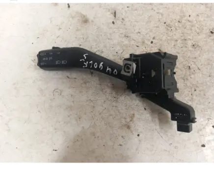 Volkswagen Golf V Indicator stalk ANP80H013A