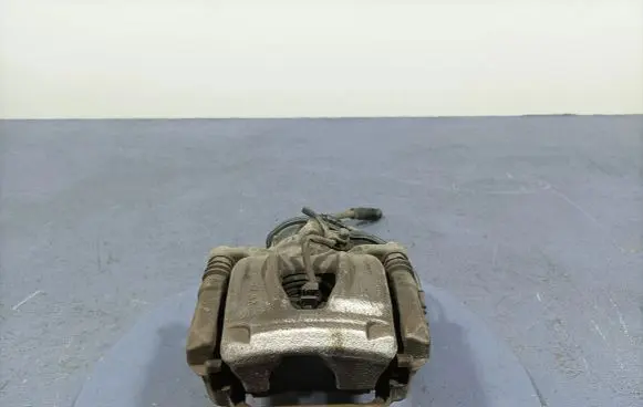 Audi A8 S8 D2 4D Rear brake caliper