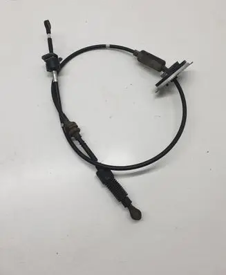 KIA Sorento Gear shift cable linkage