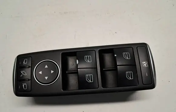 Mercedes-Benz C W204 Electric window control switch A2049055402