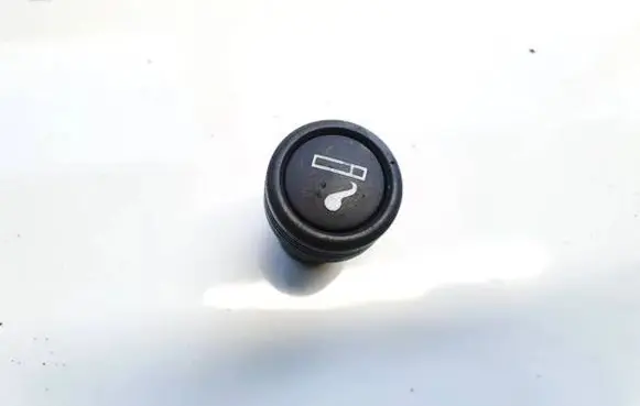Opel Corsa D Cigarette lighter 