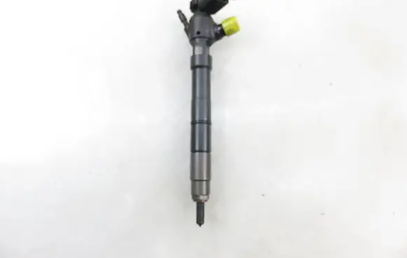 Volkswagen Golf VII Fuel injector 28577054 04L130277BF
