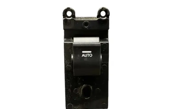 Hyundai i40 Electric window control switch 935803Z050 39R5251000