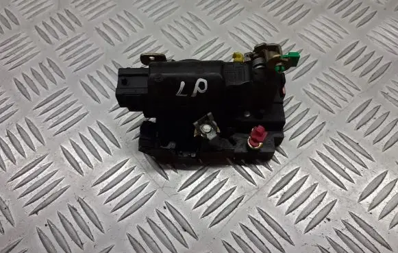 Renault Kangoo I Front door lock