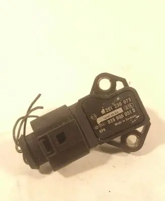 Audi A3 S3 8P Air pressure sensor 038906051D 0261230073