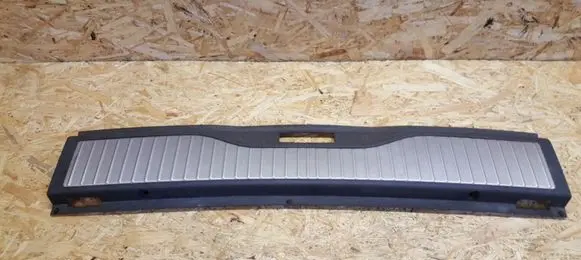 Opel Zafira B Trunk/boot sill cover protection 322225228