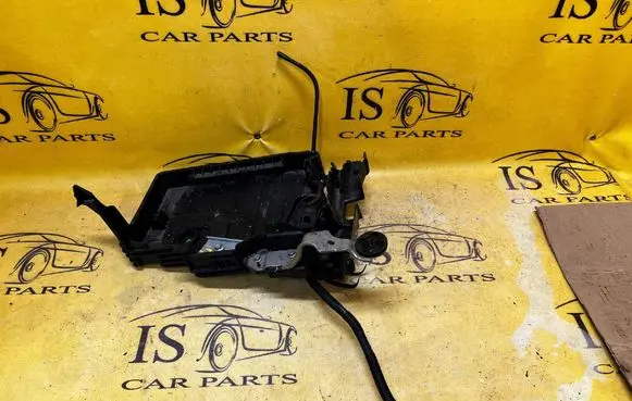 Dacia Sandero III Battery box tray 648946748R