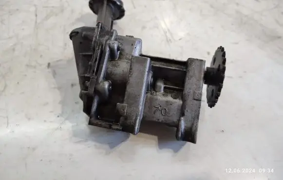 Nissan Qashqai Oil pump 8200307174