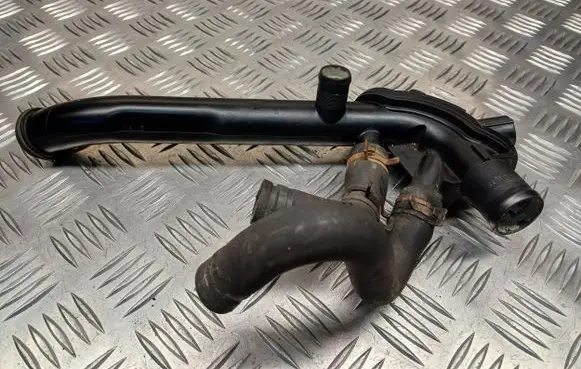 Renault Kangoo I Engine coolant pipe/hose 8200110038G