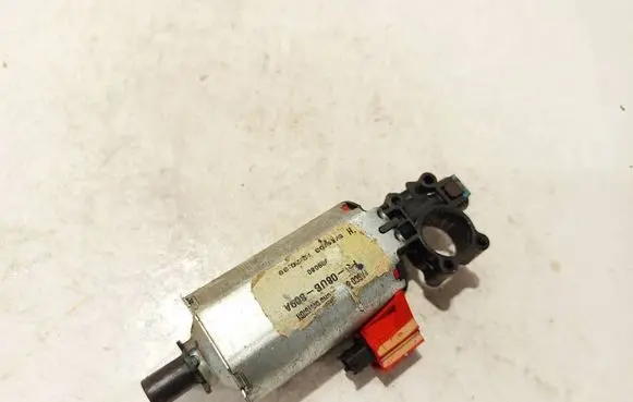 Chrysler Pacifica Seat adjustment motor pu08ub809a pu-08ub-809a