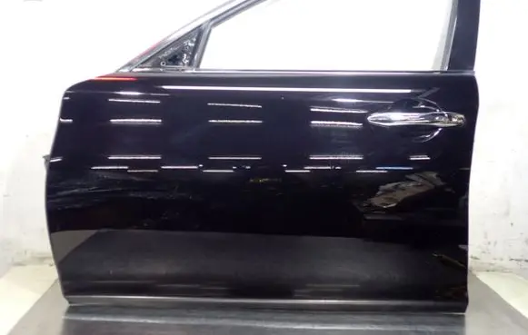 Infiniti M Front door