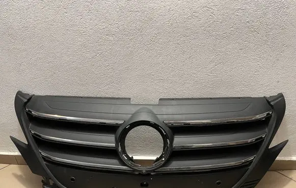 Mercedes-Benz V Class W447 Front grill A4478802703