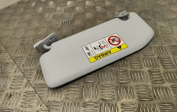 Peugeot 208 Sun visor