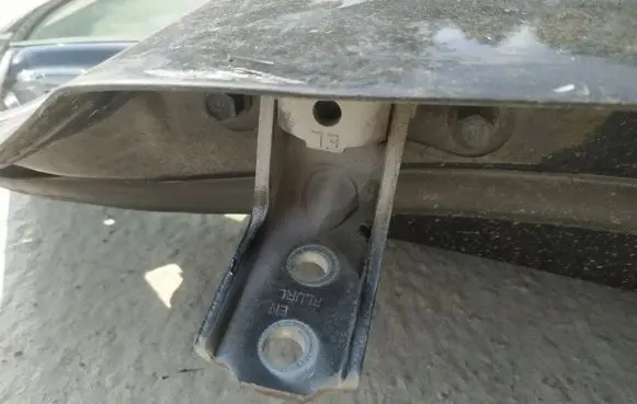 Hyundai ix 55 Front door upper hinge