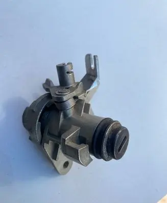 Audi A6 S6 C6 4F Tailgate exterior lock 8E0827573C