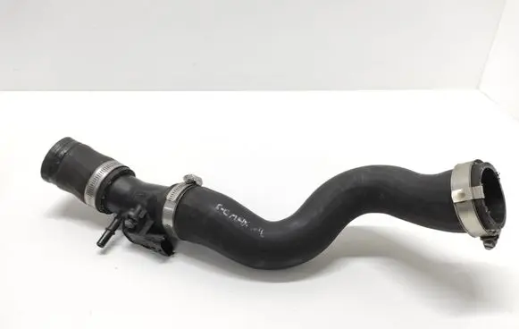 Intercooler hose/pipe