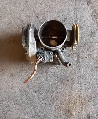 Audi A6 S6 C5 4B Throttle valve 078133063AM 408237007