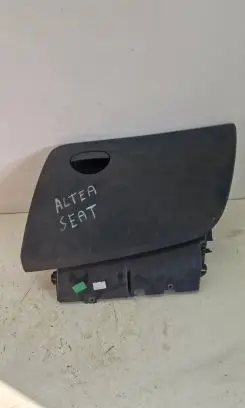 Seat Altea Glove box 5P1857103