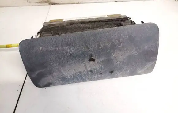 Mitsubishi Pajero Sport I Passenger airbag mr402925 mr240240