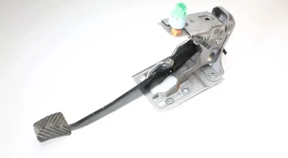 Mitsubishi ASX Brake pedal
