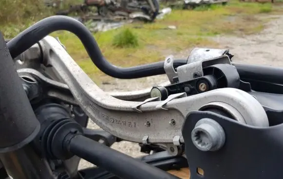 Mercedes-Benz E W213 Rear control arm 20409