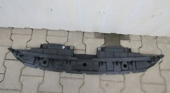 Engine bonnet/hood lock trim molding