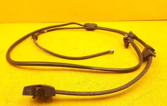 BMW 7 G11 G12 Windshield washer fluid hose 7357350 3757373