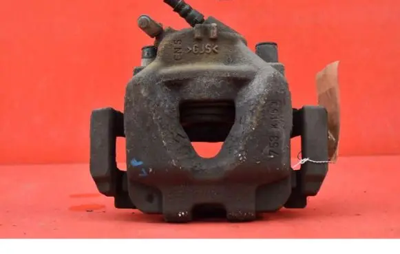 BMW 7 F01 F02 F03 F04 Front brake caliper