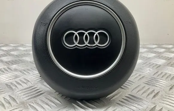 Audi Q3 8U Steering wheel airbag 8V0880201AC