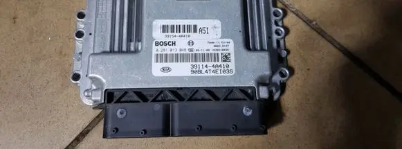 KIA Sorento Engine control unit/module 391144A410