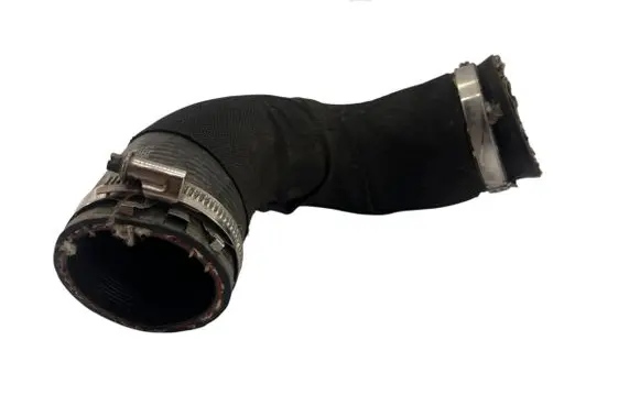 Intercooler hose/pipe