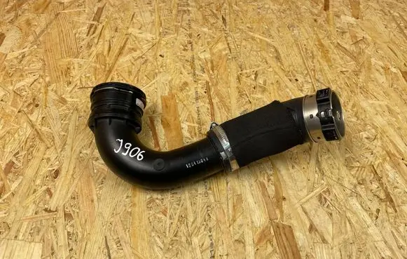 Jaguar E-Pace Intercooler hose/pipe GJ326C715AB
