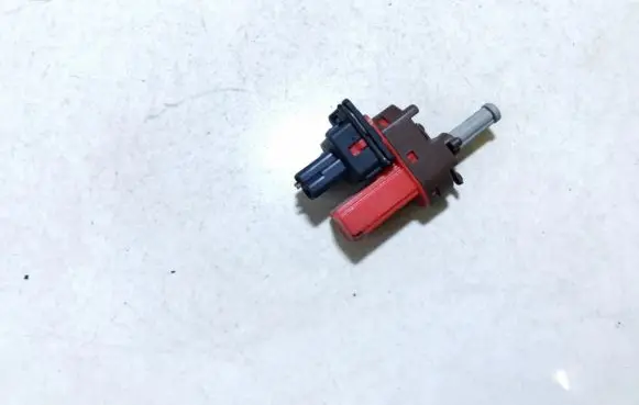 Ford Mondeo Mk III Brake pedal sensor switch 95bb7c534ac