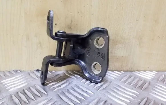 Ford Maverick Rear door upper hinge