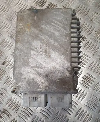 Chrysler Voyager Engine control unit/module P04727276AC