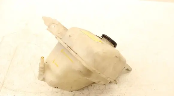 Hyundai Sonata Coolant expansion tank/reservoir 25430