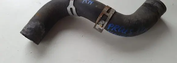 Toyota Prius (XW50) Engine coolant pipe/hose